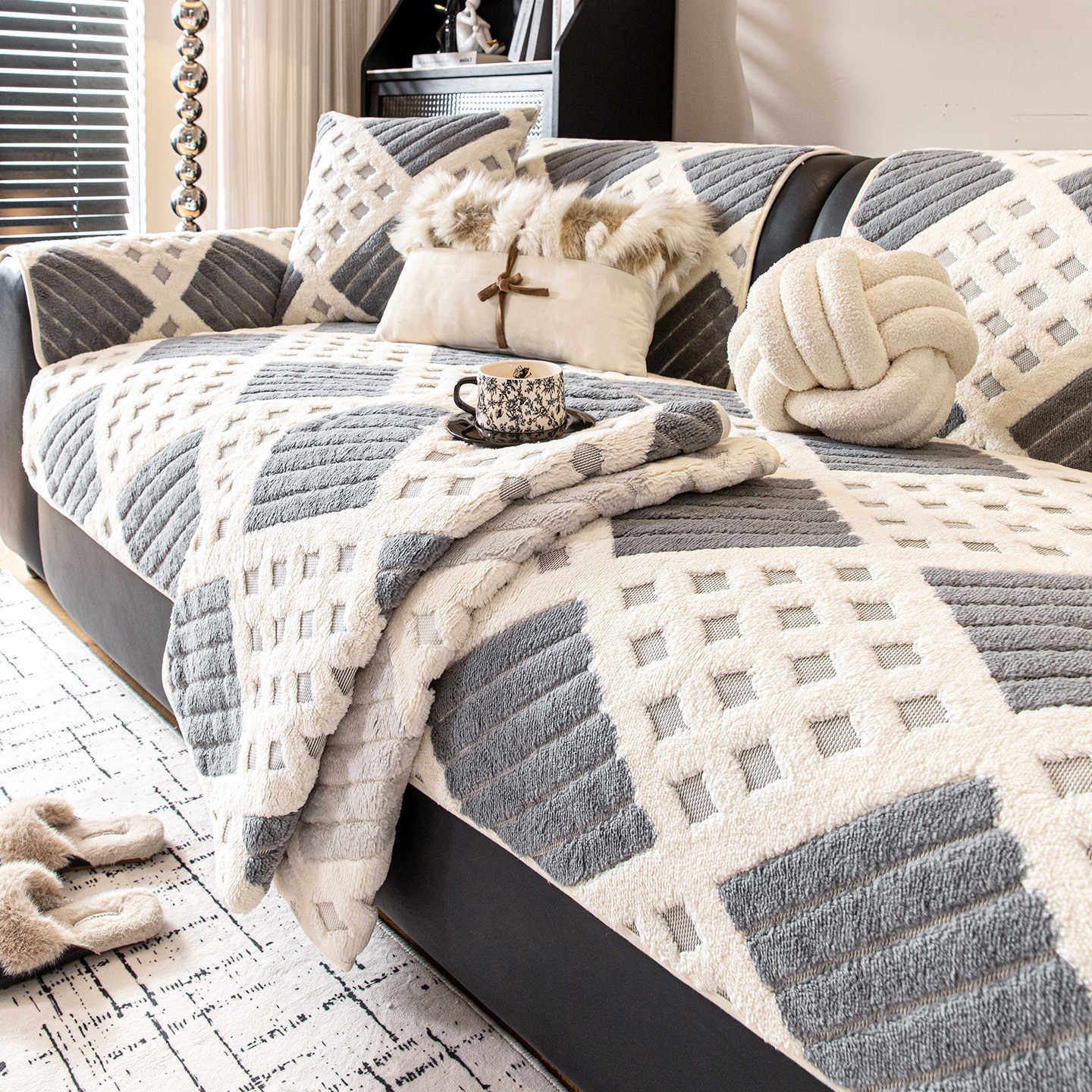 秋冬沙发垫子2025新款加厚毛绒高级感沙发坐垫固定防滑套罩盖布巾,淘宝优惠券,粉丝福利购,淘宝优惠卷