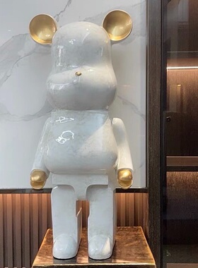 网红暴力熊摆件存钱罐