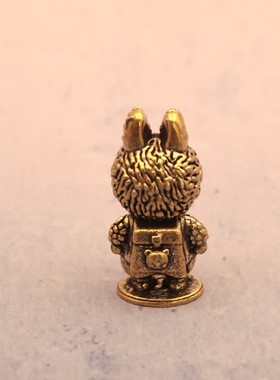 2026爆款小公仔黄铜拉布布复古装饰桌面茶宠工艺品铜摆件配件