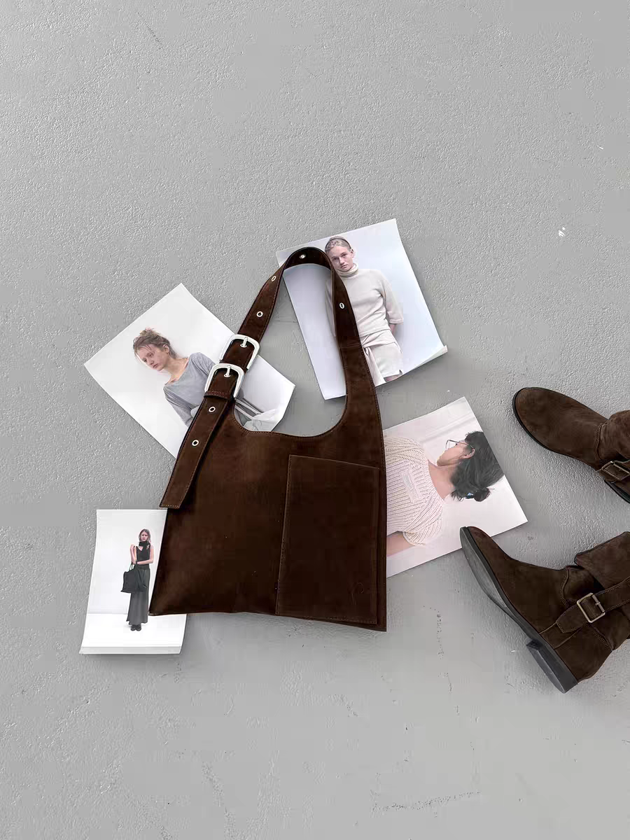 2025新款小众设计麂皮绒面革单肩包女大容量托特包通勤手提包 - 图0