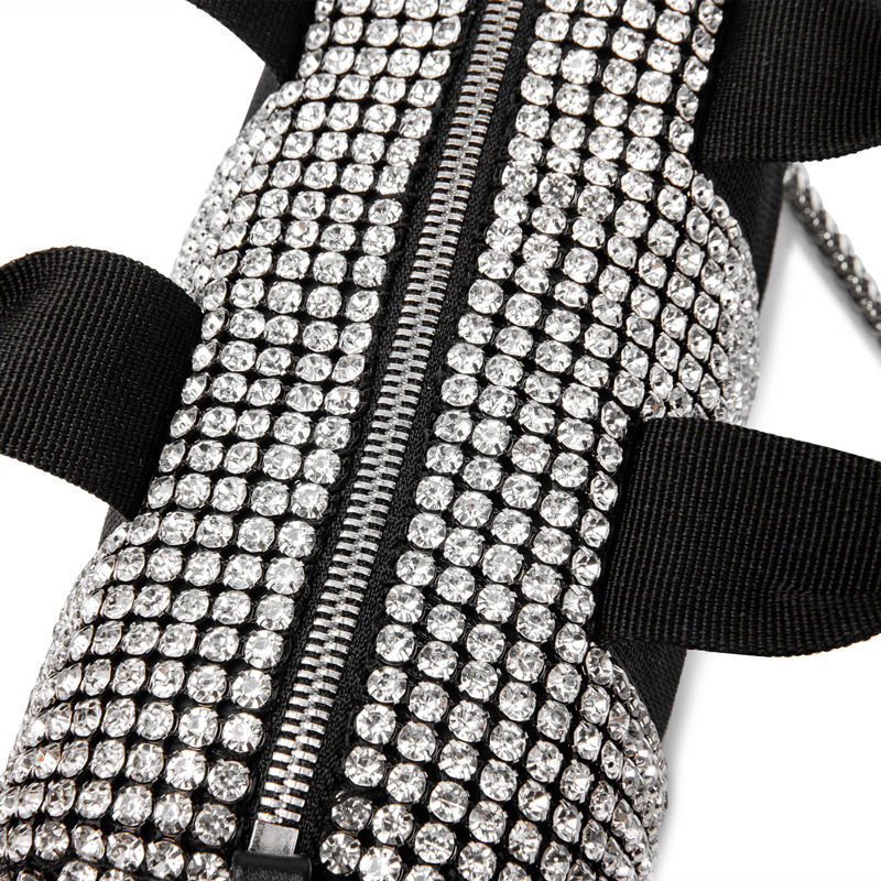 2021年新款aw大王水钻明星枕头包 佐析女士包袋