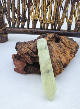 黄水晶招财六角柱项链吊坠