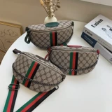 Демисезонная нагрудная сумка, поясная сумка, сумка на одно плечо, Гонконг, из натуральной кожи, в корейском стиле