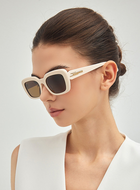 【林允同款】宝丽来偏光墨镜新款时尚复古温柔方框女款太阳镜0104