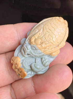 天然阿拉善彩玉巧色精工精品男女同款龙龟吊坠