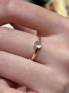 小红书爆款新中式清透天然玉髓小蛋面设计精致女国风简约素圈戒指