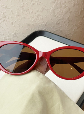 日本品质复古红色猫眼墨镜女方圆脸显瘦2025新款椭圆高级感韩版太