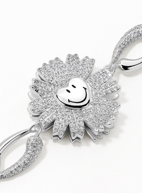 【圣诞礼物】KKLUE联名银高奢满镶笑脸爱心雏菊手链精致时尚设计