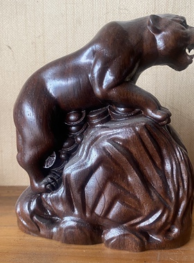 天然沉香木一路爆发 金钱豹木雕摆件实木雕刻动物装饰品家居摆设