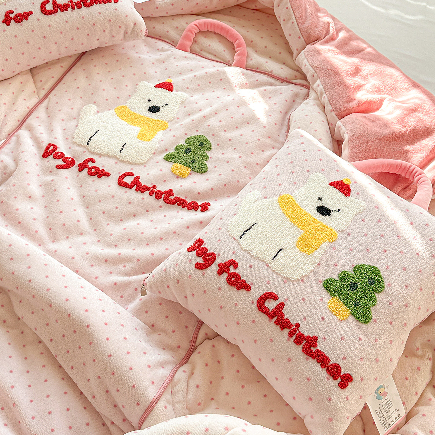 牛奶绒 加厚冬季抱枕车用被子两用2025新款午睡毯子二合一靠枕被,淘宝优惠券,粉丝福利购,淘宝优惠卷