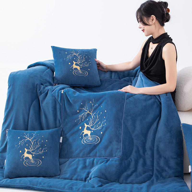 Thick double-sided velvet pillow and quilt two-in-one