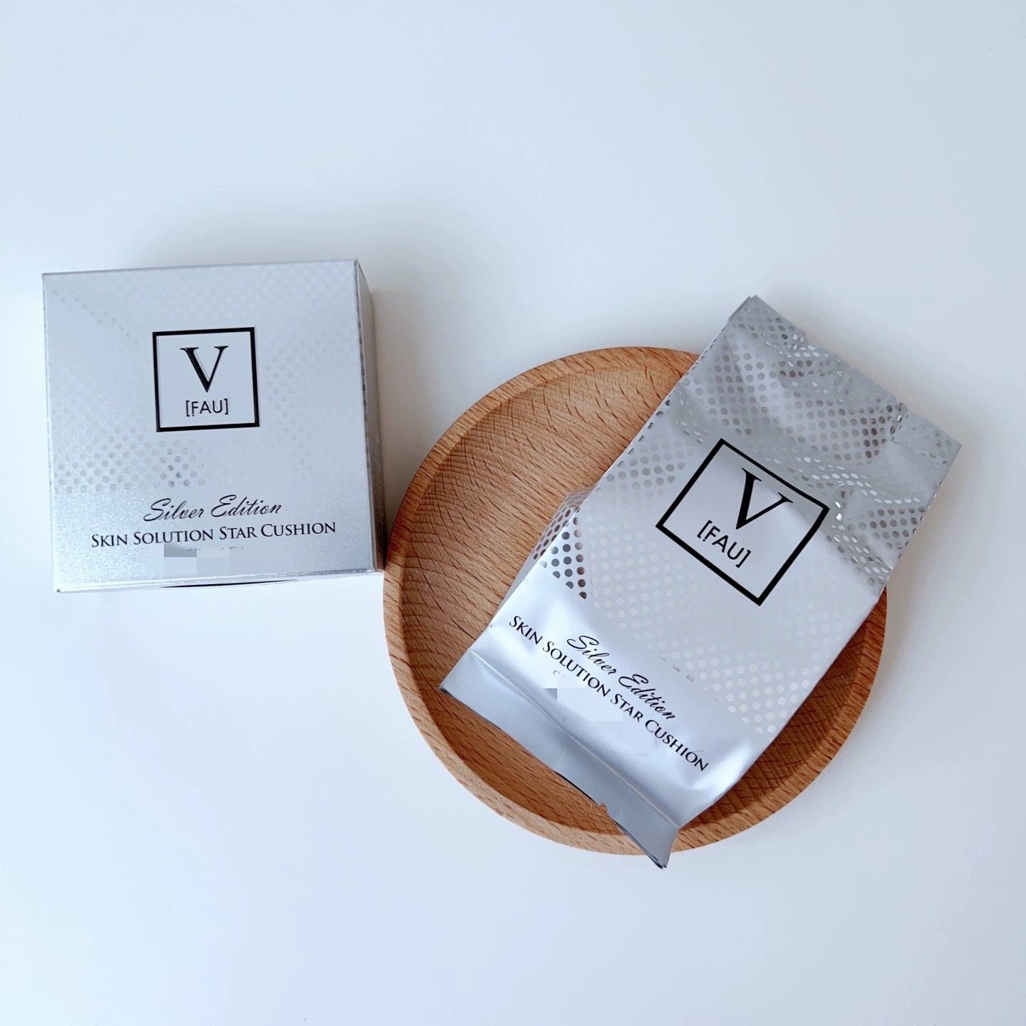 韩国FAU星空钻石气垫遮瑕滋润养肤水光奶油肌提亮保湿持久不卡粉,淘宝优惠券,粉丝福利购,淘宝优惠卷