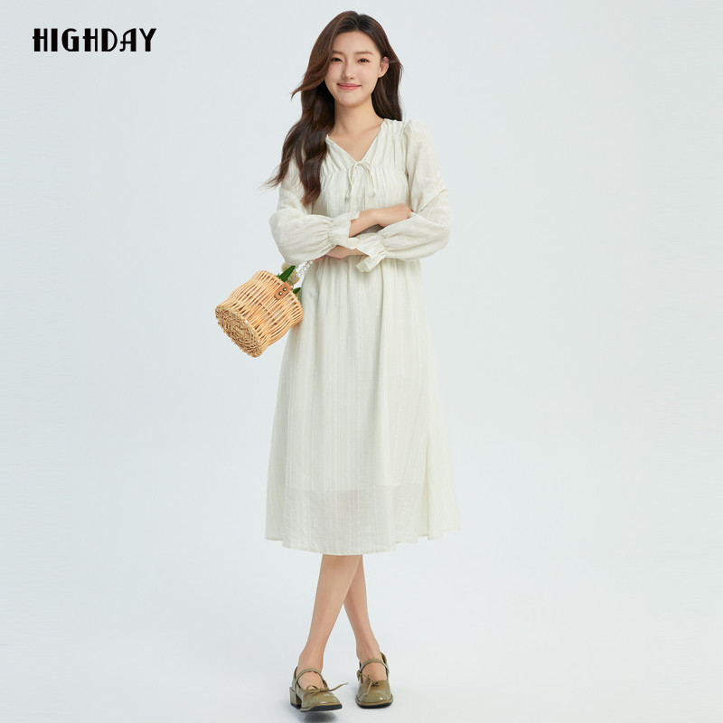 轩日2024商场款修身白月光女裙V领肌理感长袖连衣裙蝴蝶结中长裙,淘宝优惠券,粉丝福利购,淘宝优惠卷