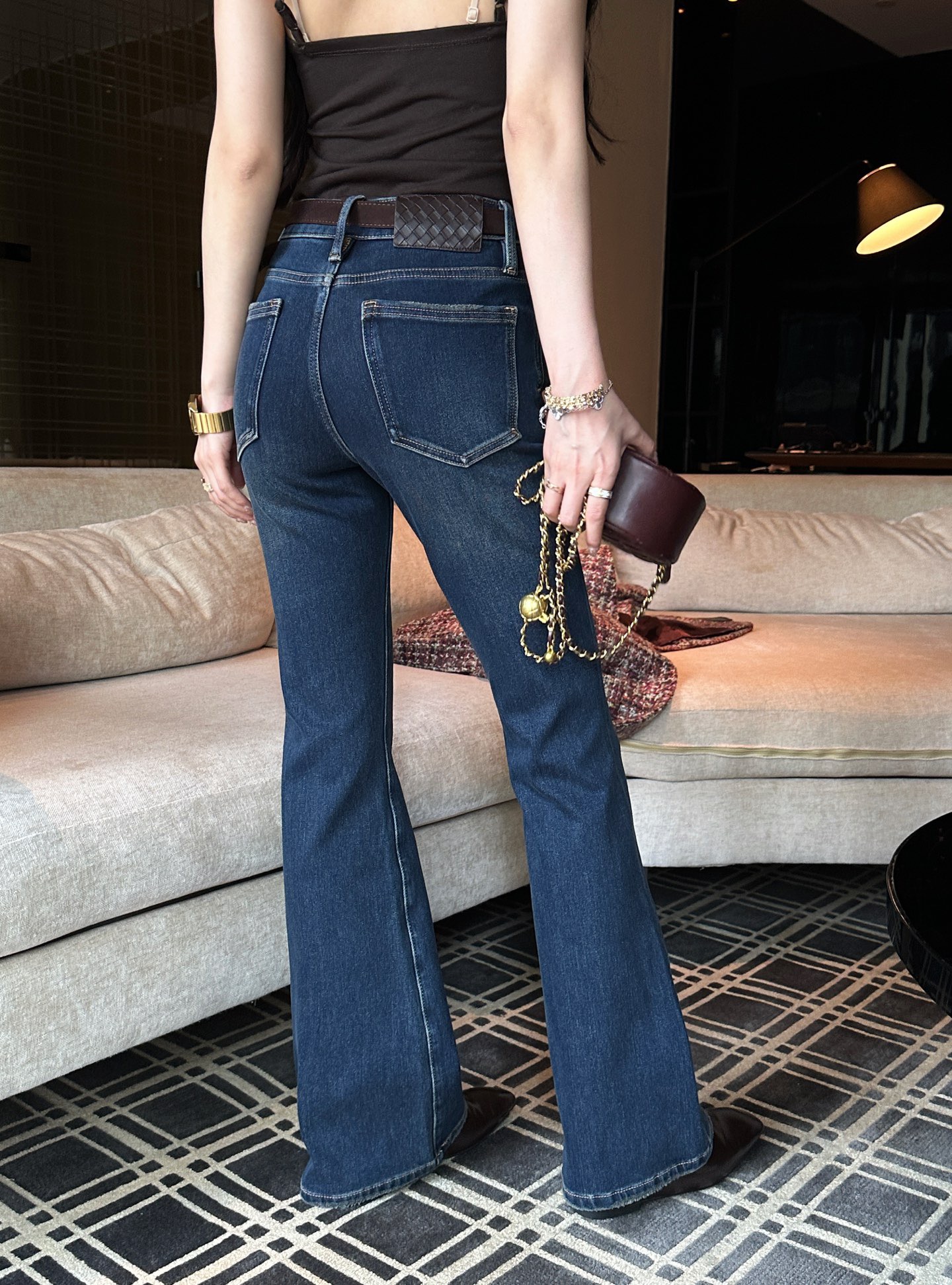 TF833/25冬季新款欧货深牛仔磨毛微喇裤显瘦显高棕色腰带流苏小马 - 图2