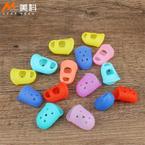  Hand V finger guard finger guard finger left hand right hand play guitar anti-slip heat insulation labour protection silicone finger