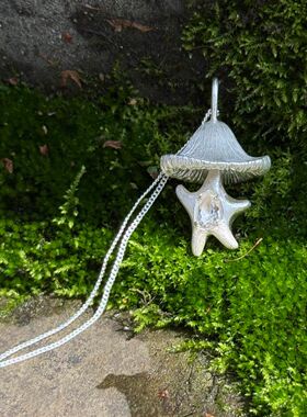 「雨季」系列小蘑菇精灵手工雕刻个性设计感挂坠小众森系清新百搭