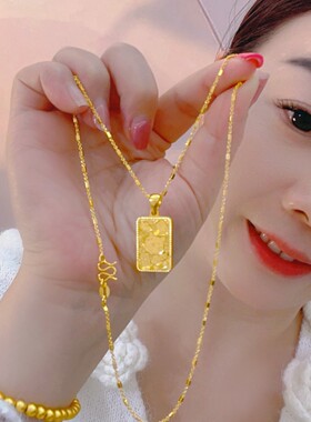 奈梦希 碎冰冰吉言招米猫方牌项链 M扣 镀 K 金不易掉色