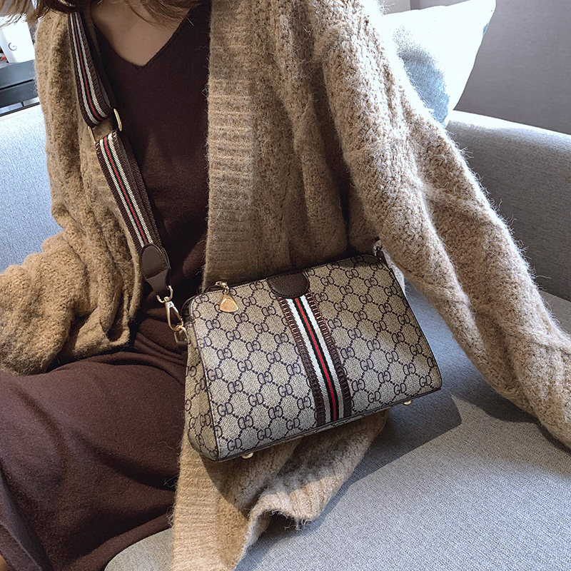 2020新款ins女士韩版网红包单肩包 淘小奇女士包袋