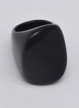 冷淡风黑色亚克力珠珠戒指方型树脂食指戒时尚简约潮流几何指环女