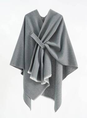 large split shawl warm cloak cape 斗篷披风开叉披肩女秋冬保暖