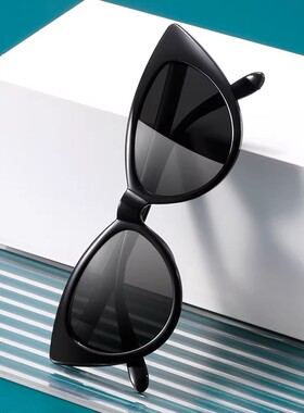 欧美复古猫眼墨镜男女潮人个性缺口三角形太阳眼镜嘻哈蹦迪凹造型