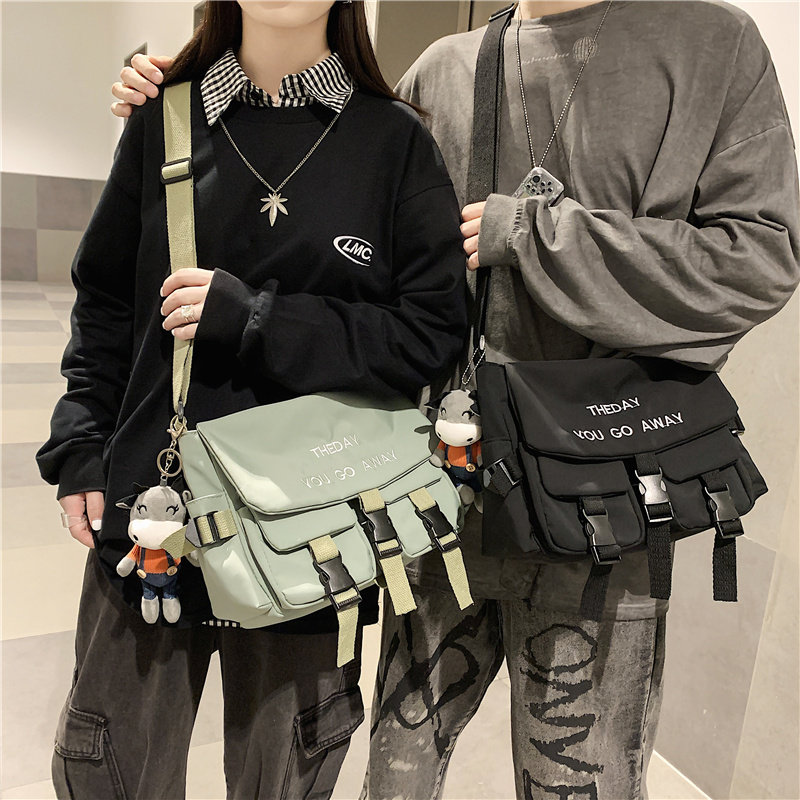 男士潮牌工装日系ins女休闲斜挎包 尼麦男士包袋