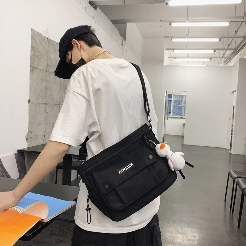 日系潮牌ins超火帆布包休闲斜挎包 尼麦男士包袋