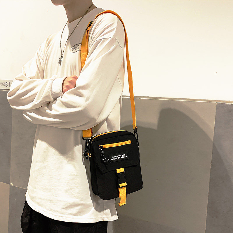 男士潮牌2020新款ins日系斜挎包 尼麦男士包袋