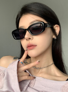复古欧美风墨镜方形显瘦防紫外线