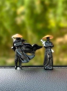 电视机上的小摆件创意风稀奇古怪高级感小众客厅精致车内汽车车载