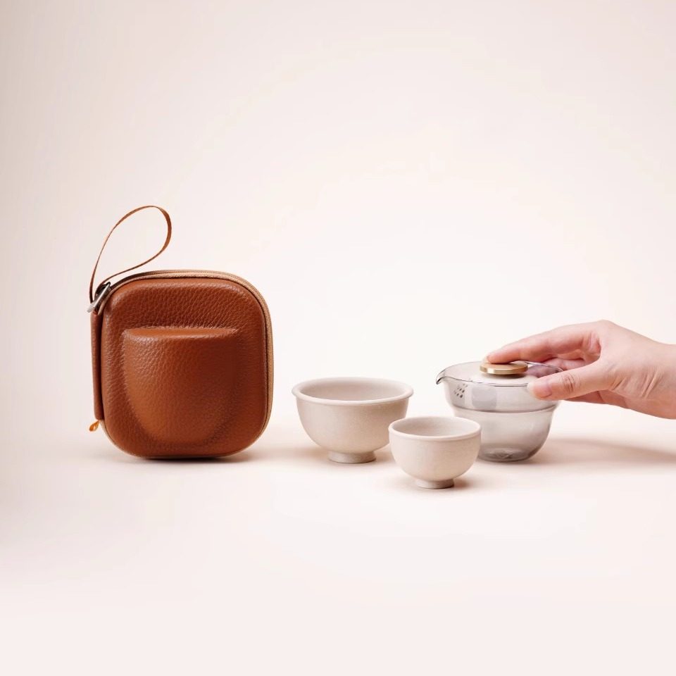 A new style purple sand travel tea set