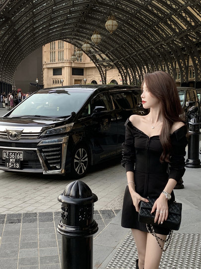 JustQin【高阶vogue 】秋冬小众设计感鱼骨拼接面料衬衫裙连衣裙