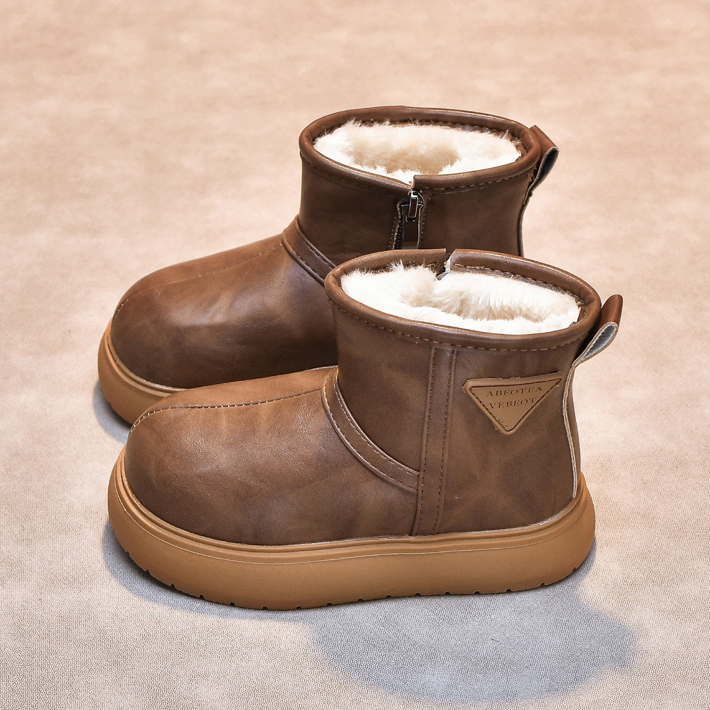 儿童雪地靴加绒加厚棉鞋2025冬季新款男童女童皮面防水保暖鞋短靴,淘宝优惠券,粉丝福利购,淘宝优惠卷