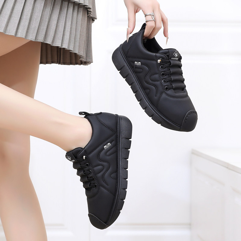 软皮软底妈妈鞋秋冬款透气平底防滑休闲鞋加绒一脚蹬不累脚运动鞋 - 图2