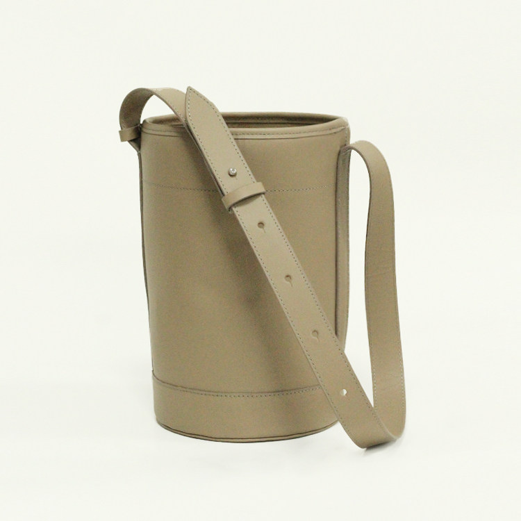 time lover复古真皮小水桶包小挎包 timelover箱包女士包袋