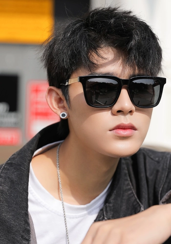 Трендовые солнцезащитные очки, коллекция 2021, популярно в интернете