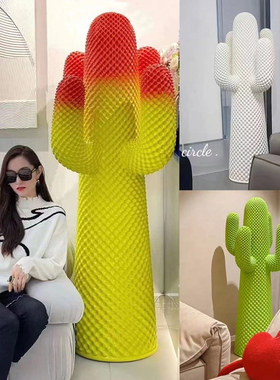 网红仙人掌衣帽架玻璃钢雕塑