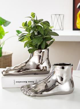 北欧简约样板间客厅陶瓷电镀金足脚掌花器摆件银色脚丫花瓶装饰品