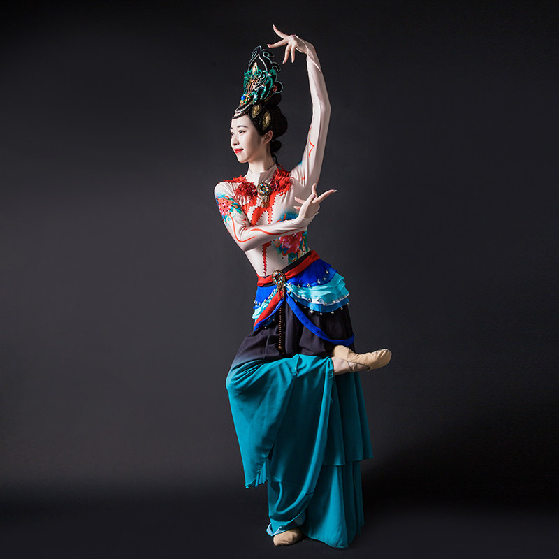 古典舞敦煌仙女飞天中国风女表演服 苏缕民族服装/舞台装