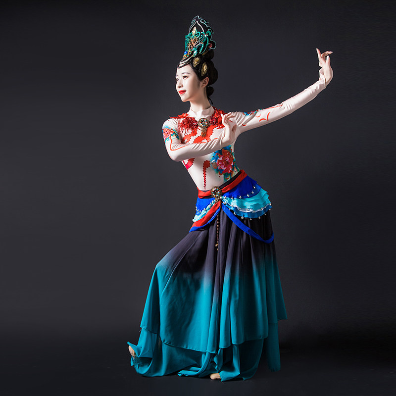 古典舞敦煌仙女飞天中国风女表演服 苏缕民族服装/舞台装