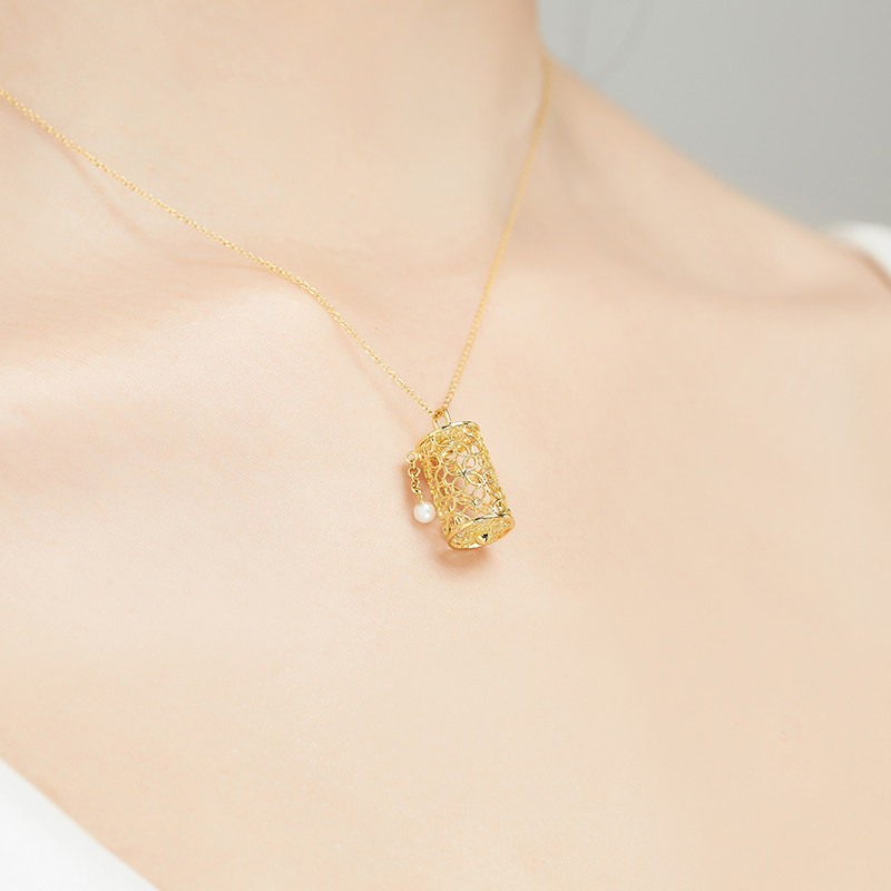 白海棠心境转经筒18k金项链女吊坠 白海棠项链