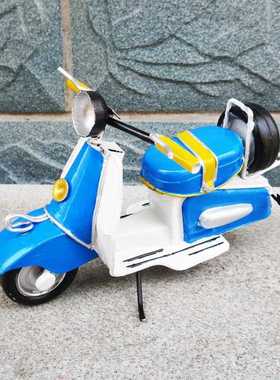 新款直销小绵羊踏板摩托车模型 铁艺工艺品摆件 创意书房酒柜装饰