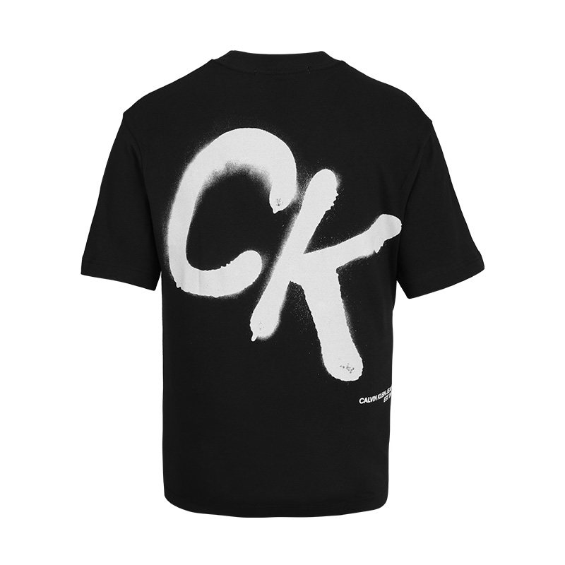  天猫国际自营时尚范T恤