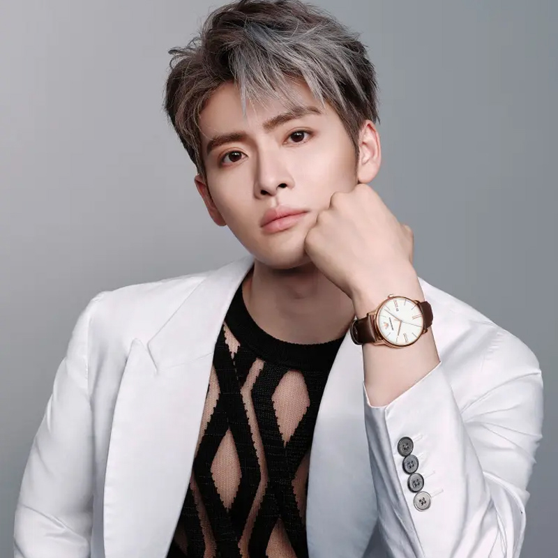 Self-operated Armani watch business of the same style as Rikimaru