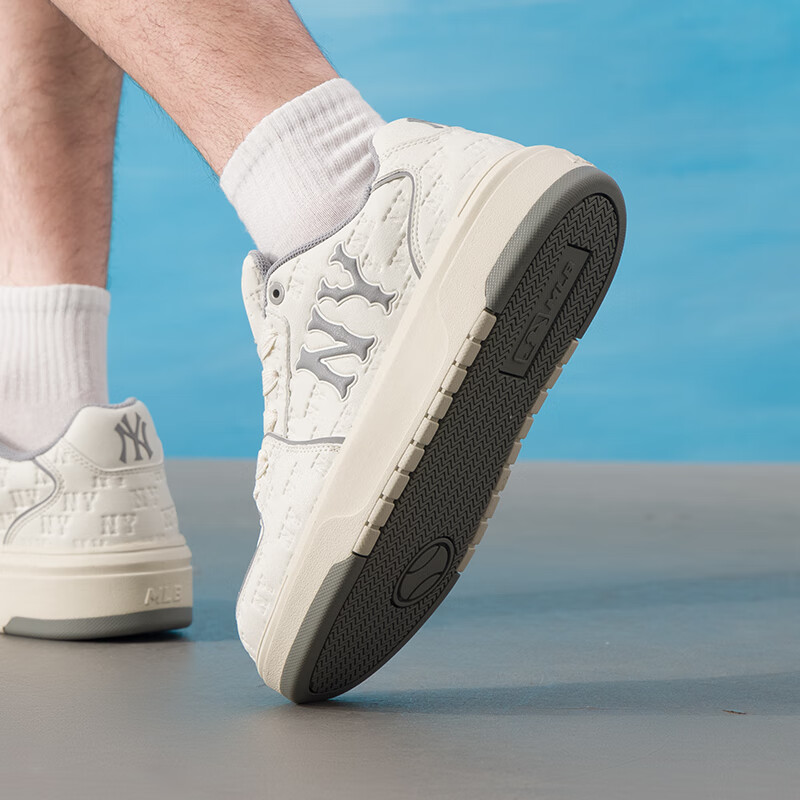 【自营】MLB男鞋女鞋25夏新款运动鞋时尚休闲板鞋3ASXE035N50GRS - 图2