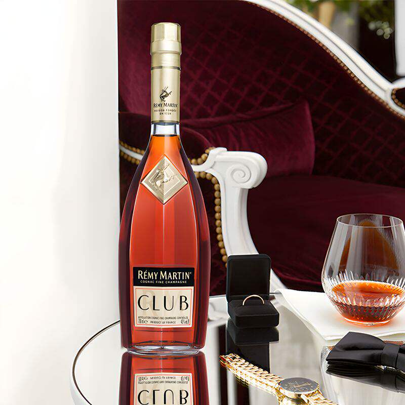 法国人头马CLUB优质香槟区干邑白兰地正品洋酒700ml*12瓶国内行货