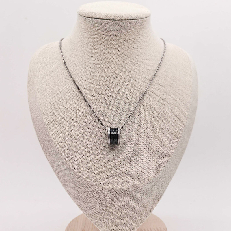 【自营】中古99新宝格丽慈善款系列925银陶瓷吊坠项链男女款项链,淘宝优惠券,粉丝福利购,淘宝优惠卷