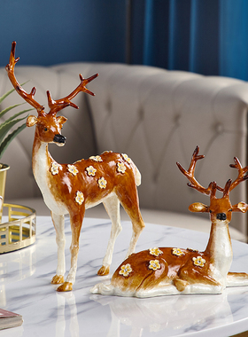 珐琅彩鹿摆件电视柜纯铜工艺礼品