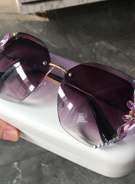 无框镶钻太阳眼镜女渐变镜片个性墨镜优雅大气时尚潮流款