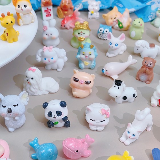 New version of animal blind bag student reward gift mini tiger rabbit model kindergarten class sharing small gift